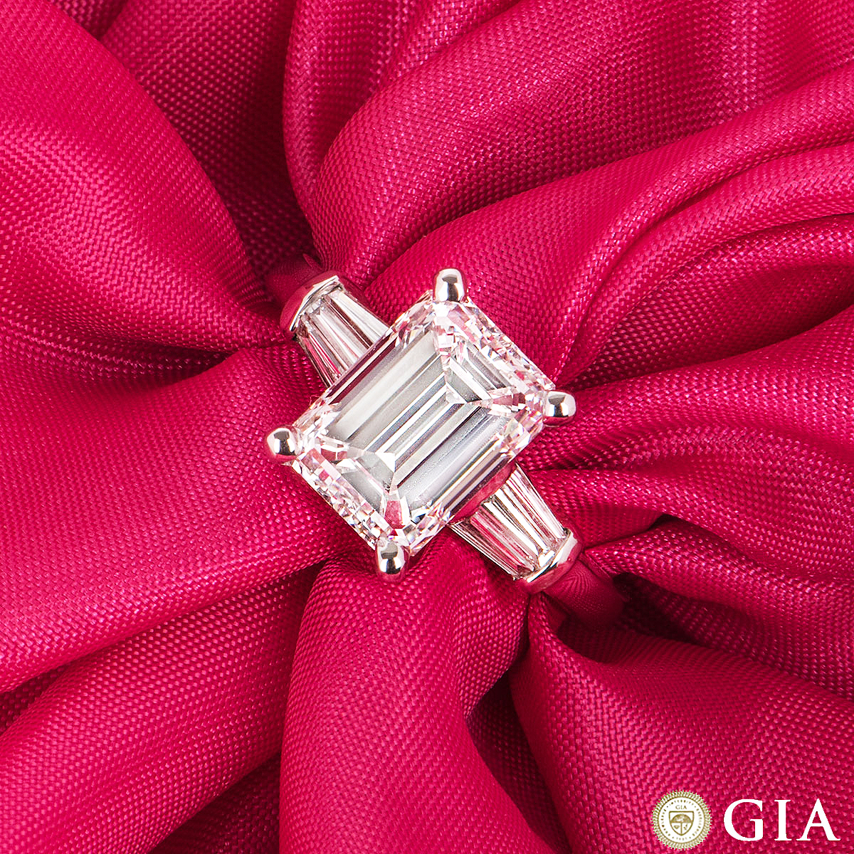 White Gold Emerald Cut Diamond Ring 3.02ct G/VVS2